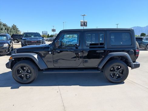 Used 2020 Jeep Wrangler Unlimited Sport AWD/4WD image 3