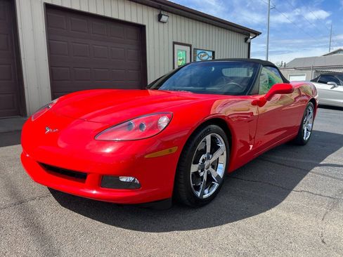 Used 2010 Chevrolet Corvette Convertible w/ Preferred Equipment Group RWD image 45