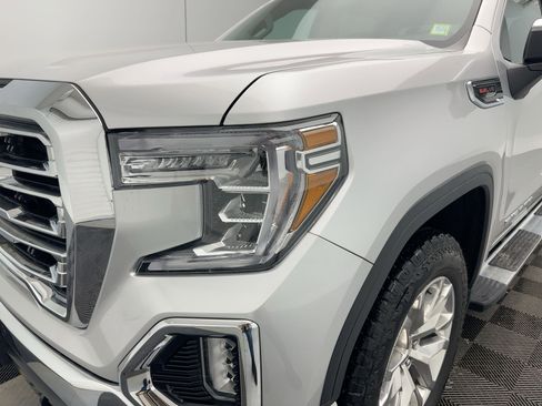 Used 2021 GMC Sierra 1500 SLT w/ SLT Premium Package image 11