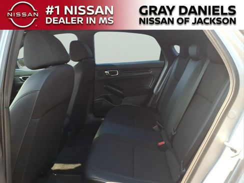 Used 2023 Honda Civic Sport image 25