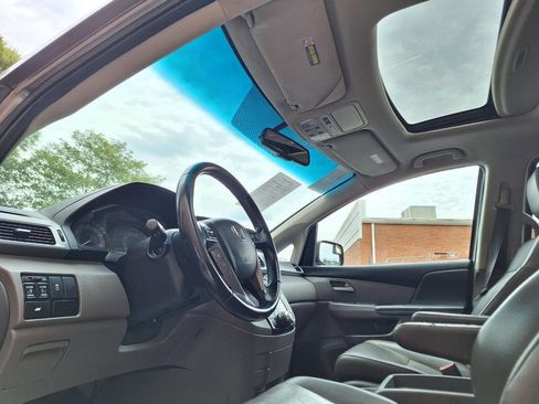 Used 2011 Honda Odyssey EX-L image 15