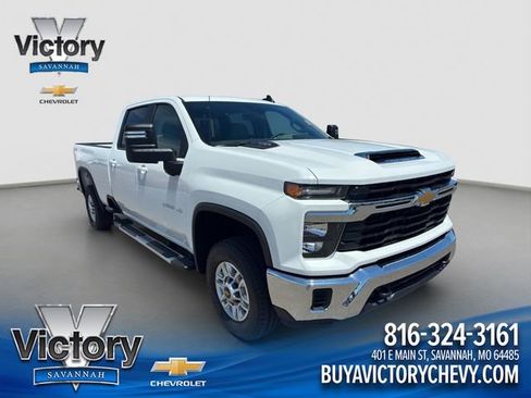 Used 2026 Chevrolet Silverado 2500 LT AWD/4WD image 1
