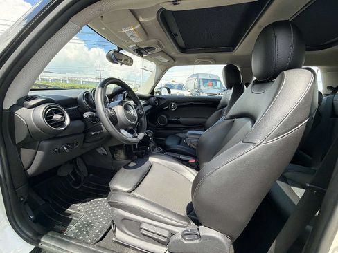 Used 2015 MINI Cooper S FWD image 10
