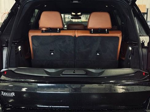 Certified 2025 BMW X7 M60i image 14
