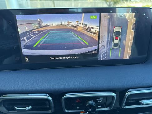 New 2026 Nissan Sentra SL w/ Floor Mat Package image 30