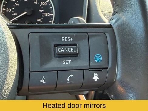 Used 2023 Nissan Rogue SL image 18