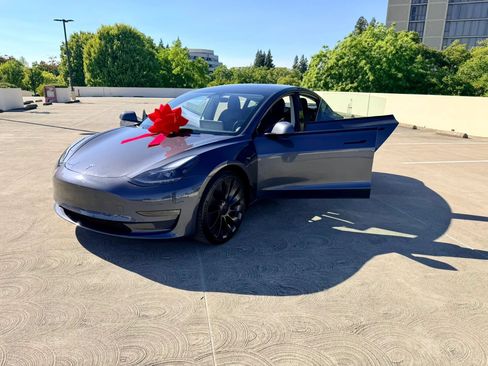 Used 2023 Tesla Model 3 Performance AWD/4WD image 36