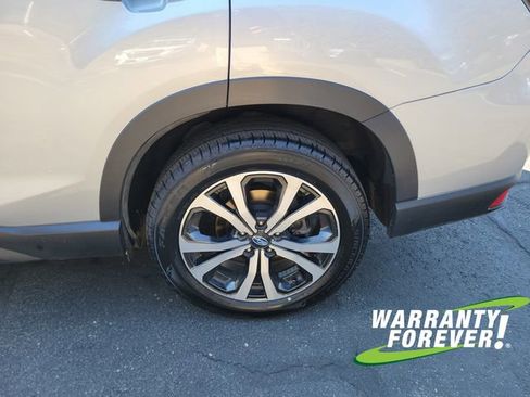 Used 2019 Subaru Forester Limited image 22