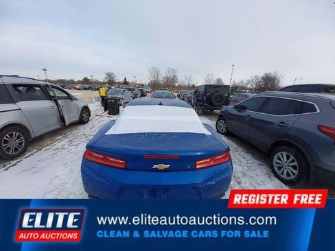Used 2016 Chevrolet Camaro LT image 32