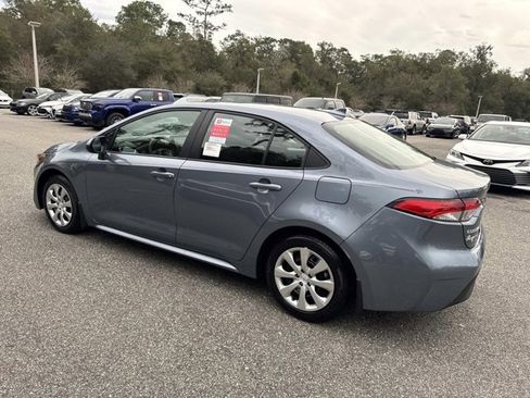 Certified 2025 Toyota Corolla LE image 4