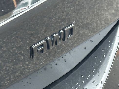 Used 2019 Chevrolet Equinox LS w/ LPO, Blackout Package image 32