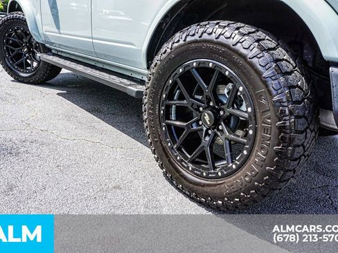 Used 2024 Ford Bronco Outer Banks AWD/4WD image 16