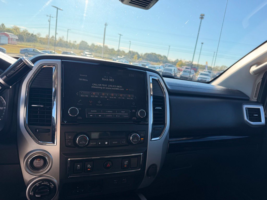 Used 2021 Nissan Titan SV w/ SV Convenience Package AWD/4WD image 26