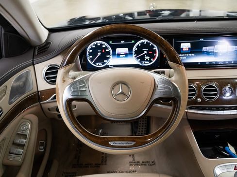 Used 2015 Mercedes-Benz S 550 Sedan image 12