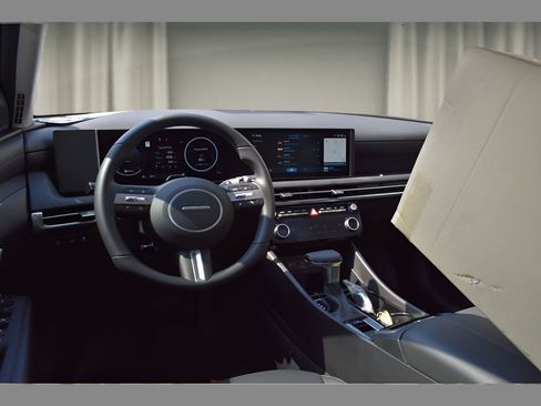 New 2025 Hyundai Tucson SEL image 12