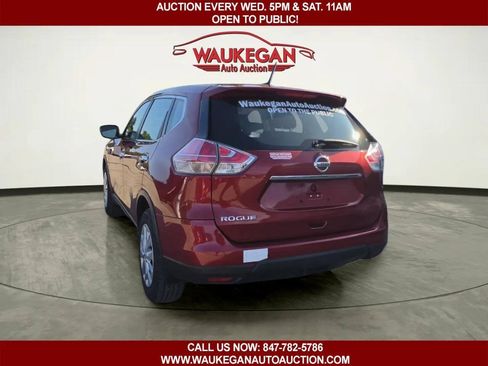 Used 2015 Nissan Rogue S FWD image 4