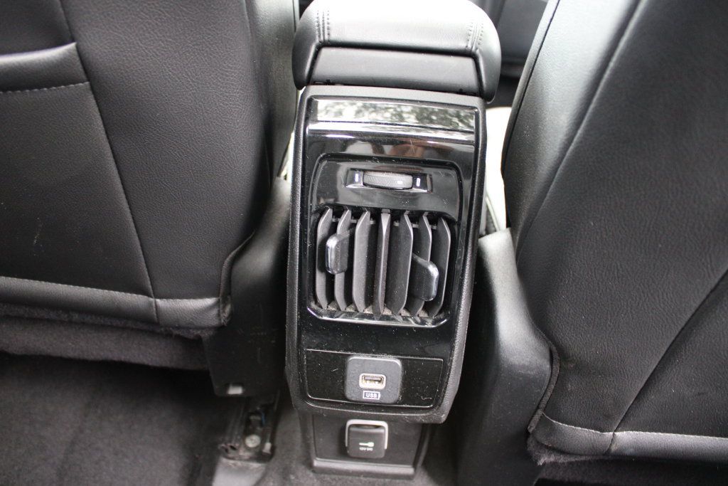 Used 2022 Jeep Compass Latitude w/ Sun and Sound Group AWD/4WD image 28