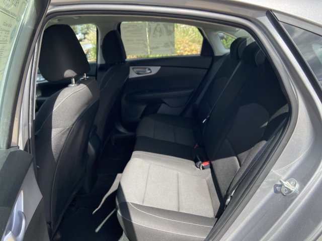 Used 2024 Kia Forte LXS w/ LXS Technology Package FWD image 13