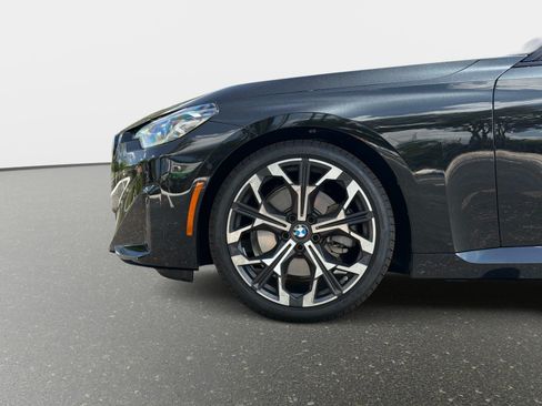 Used 2025 BMW 230i Coupe w/ Premium Package RWD image 12