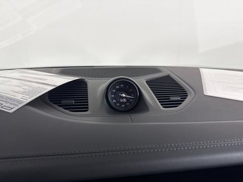 Certified 2026 Porsche Cayenne Coupe AWD/4WD image 23
