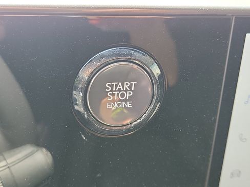 Used 2024 Lexus NX 250 FWD w/ Towing Package (2000 Lbs) image 23