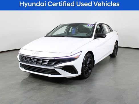 Used 2026 Hyundai Elantra Sport image 2