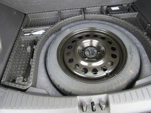 Certified 2019 Ford Escape SE image 13