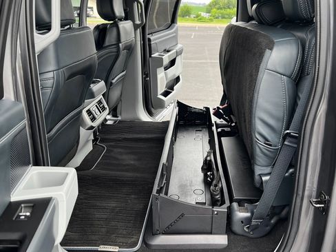 Used 2024 Ford F450 Limited w/ FX4 Off-Road Package image 22