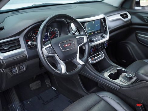 Used 2023 GMC Acadia SLT image 19