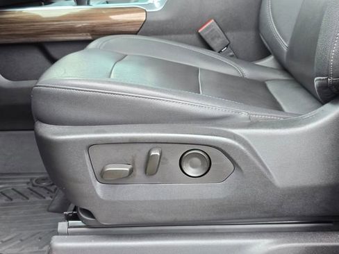 Used 2023 Chevrolet Silverado 1500 RST AWD/4WD image 23