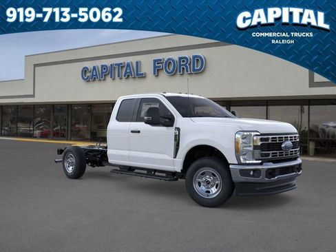 New 2026 Ford F350 XL w/ XL Chrome Package AWD/4WD image 7