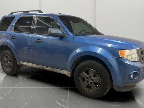 Used 2009 Ford Escape XLT image 7