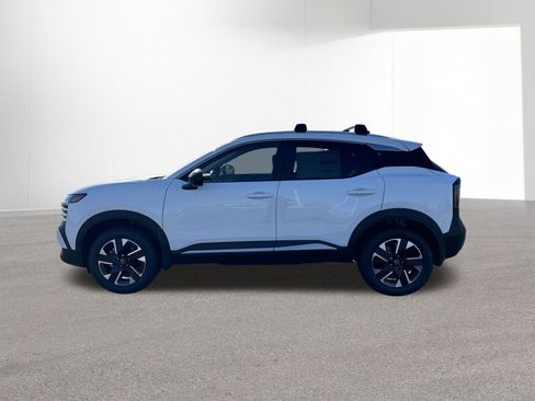 New 2026 Nissan Kicks SV w/ SV Premium Package AWD/4WD image 30