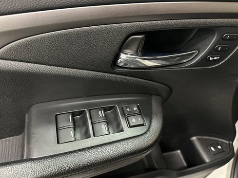 Used 2019 Honda Pilot EX-L image 11