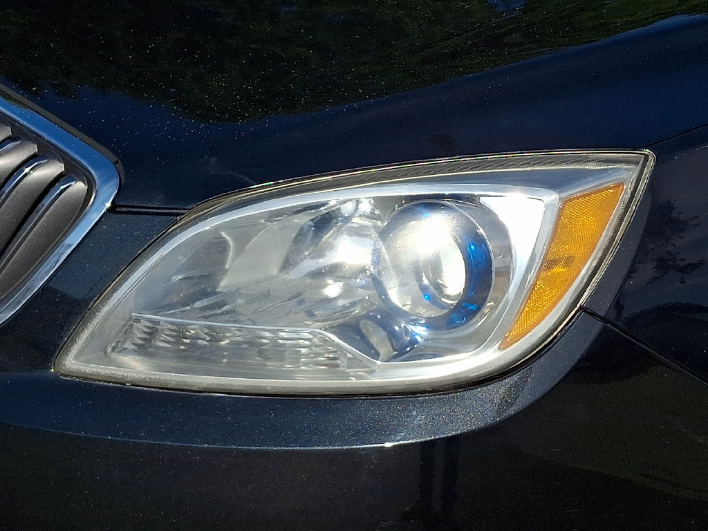 Used 2014 Buick Verano Leather FWD image 9