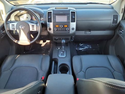 Used 2021 Nissan Frontier PRO-4X w/ Pro-4x Utility Package image 14