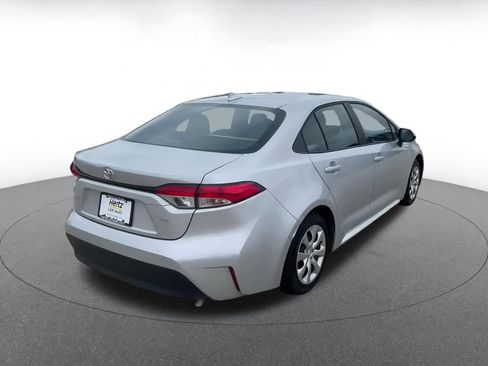Used 2025 Toyota Corolla LE image 14