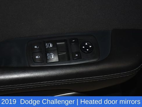 Used 2019 Dodge Challenger R/T RWD image 22