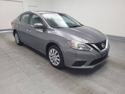 Used 2019 Nissan Sentra S FWD image 13