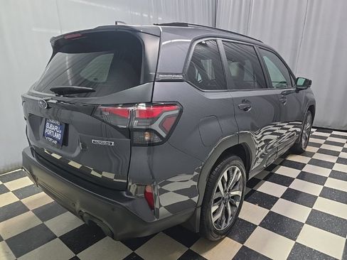 Used 2026 Subaru Forester Touring AWD/4WD image 4