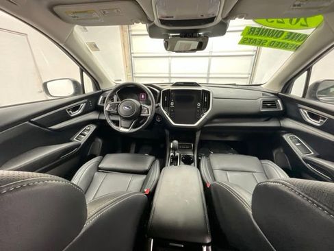 Used 2023 Subaru Ascent Limited AWD/4WD image 4