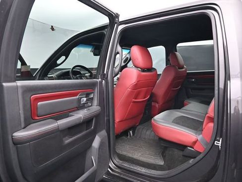 Used 2015 RAM 1500 Rebel AWD/4WD image 23
