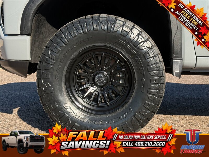 Used 2024 GMC Sierra 1500 AT4 w/ Technology Package AWD/4WD image 13