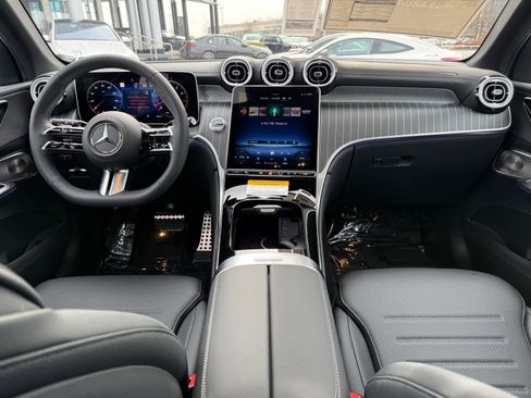 New 2026 Mercedes-Benz GLC 300 GLC 300 image 13