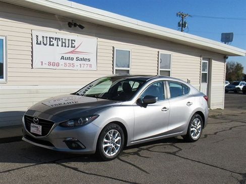 Used 2015 MAZDA MAZDA3 i Grand Touring image 2