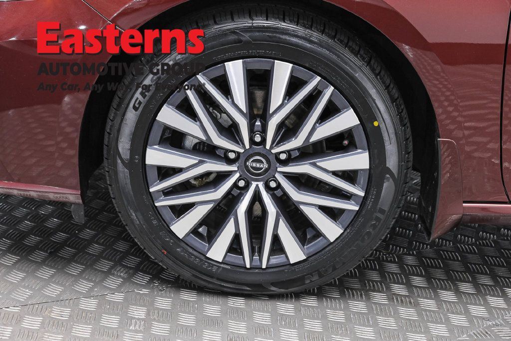Used 2023 Nissan Altima 2.5 SV w/ SV Premium Package FWD image 36