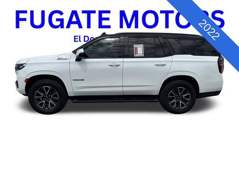 Used 2022 Chevrolet Tahoe Z71 w/ Luxury Package AWD/4WD image 2