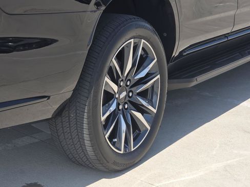 Certified 2023 Cadillac Escalade Sport RWD image 12