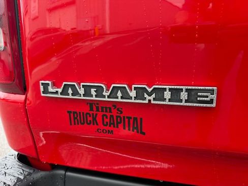 Used 2022 RAM 1500 Laramie AWD/4WD image 10