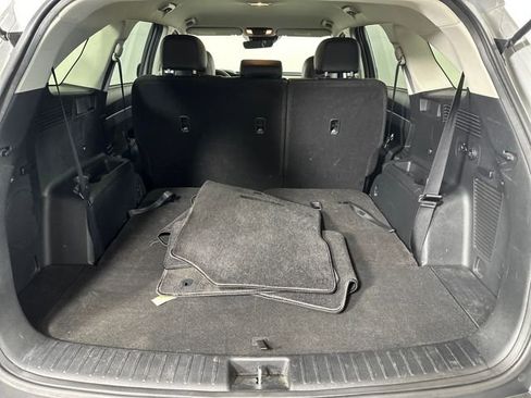 Used 2023 Kia Sorento S image 26